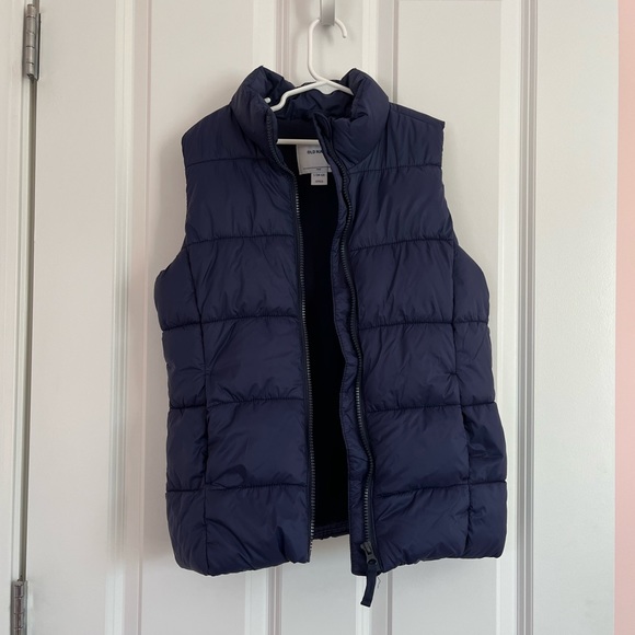 Old Navy Girls’ Navy Puffer Vest - Picture 1 of 3